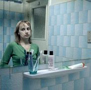 4 Luni, 3 Saptamini Si 2 Zile (4 mois, trois semaines et deux jours)